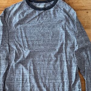 Express Men's Heathered Gray Long Sleeve Tee